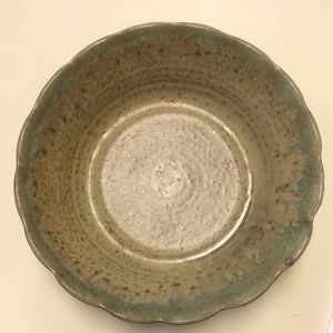 Signed Studio Pottery 11" Serving‎ Bowl